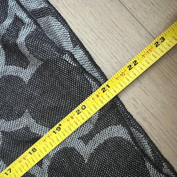 Disney Mickey Mouse Reversible Scarf - Picture 4 of 5